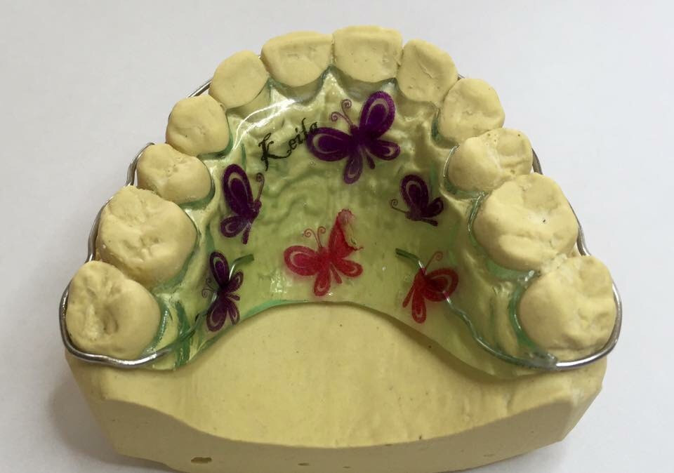 ảnh h&agrave;m nắn thường
